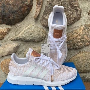 LAST ONE*Adidas Copper Rose Gold Swift Runs Shoes
